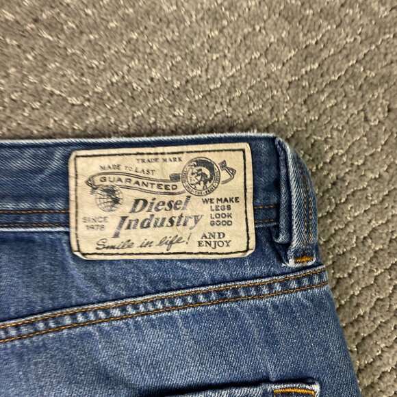 Diesel Larkee Jeans Men's 30 x 30 Fits 32 x 30 Blue Regular Straight ORUS6 - Picture 6 of 13